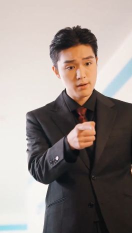 離婚后，啞巴罪妻驚艷全場(chǎng)(全集)