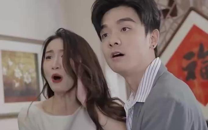 不裝了，腳踹渣男后我成了全球女戰(zhàn)神(全集)