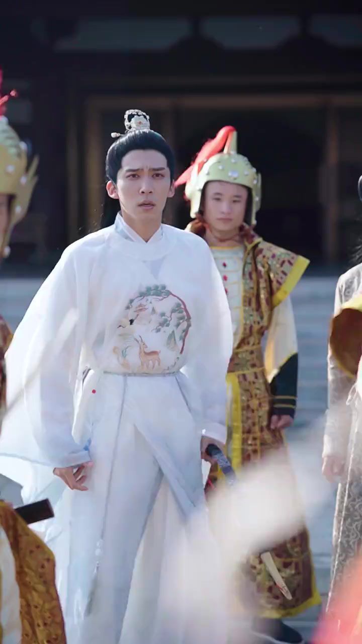 復(fù)仇女帝：拐個(gè)國師做皇后(全集)